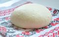 Хачапури с сыром в духовке из дрожжевого теста — рецепт от шеф-повара